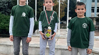 6 годишният Иван Екимов от Шахматен клуб Орловец 1997 Габрово спечели златен