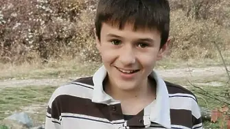 Издирват 12-годишно момче, изчезнало в Перник