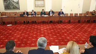 БСП и „Български възход“ обсъдиха бюджета за 2023 г. 