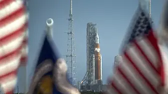 НАСА успя да изстреля успешномегаракетата Артемис 1 към Луната Това стана от