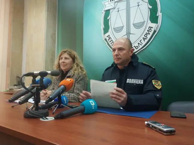 Задържаха двама украинци за кражба на 100 000 лв. от апартамент в Бургас /Обновена/