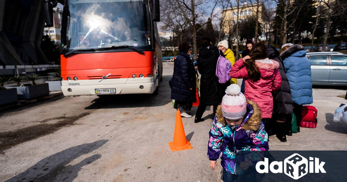 Правителството е спряло парите за изхранването на украинските бежанци, настанени