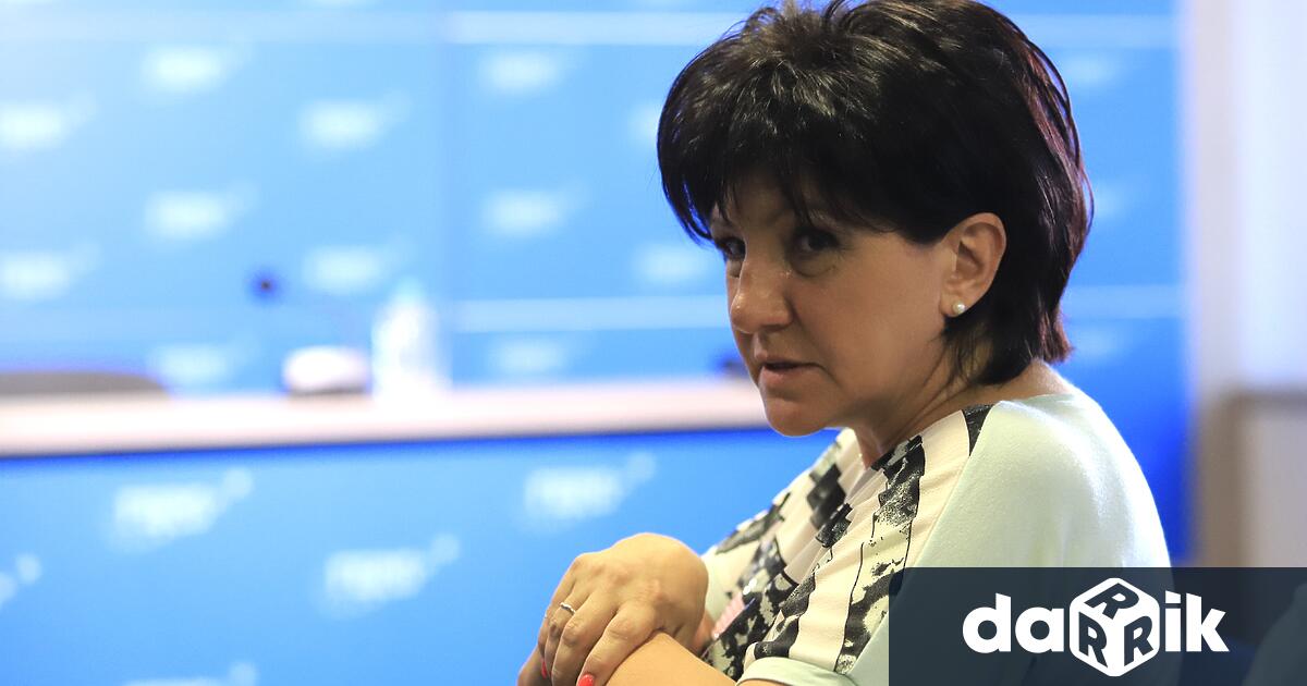 Николай Хаджигенов, Арман Бабикян и проф. Велислав Минеков, известни като