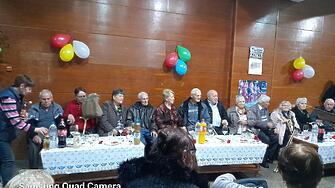 Шест семейства от сливенското село Крушаре празнуваха дългогодишния си брак