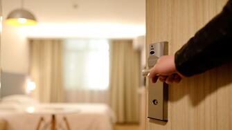 През септември приходите от нощувки в хотелите във Варненска област