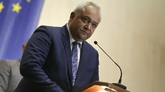 Демерджиев предлага промени в Наказателния кодекс за ограничаване на трафика на мигранти