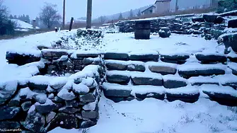 Сняг покри високите села в община Родопи