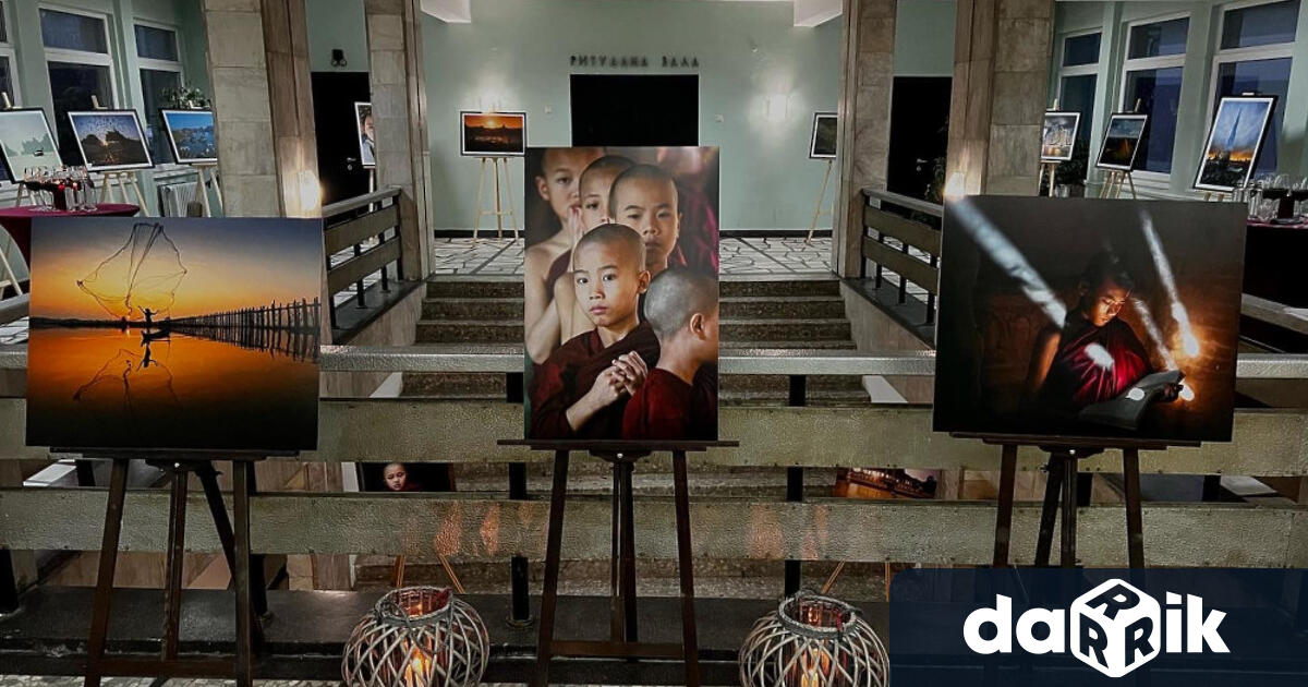 Фоайето пред Ритуалната зала на Община Габрово се превърна в