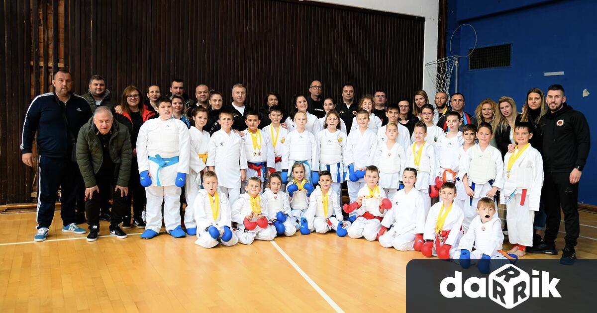 КК Шурикен с 30 деца взе участие на международния турнир