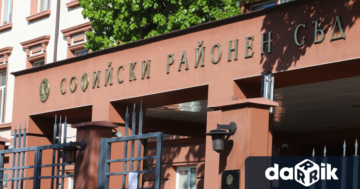 Евакуираха сградата на Софийския районен съд заради сигнал за бомба.