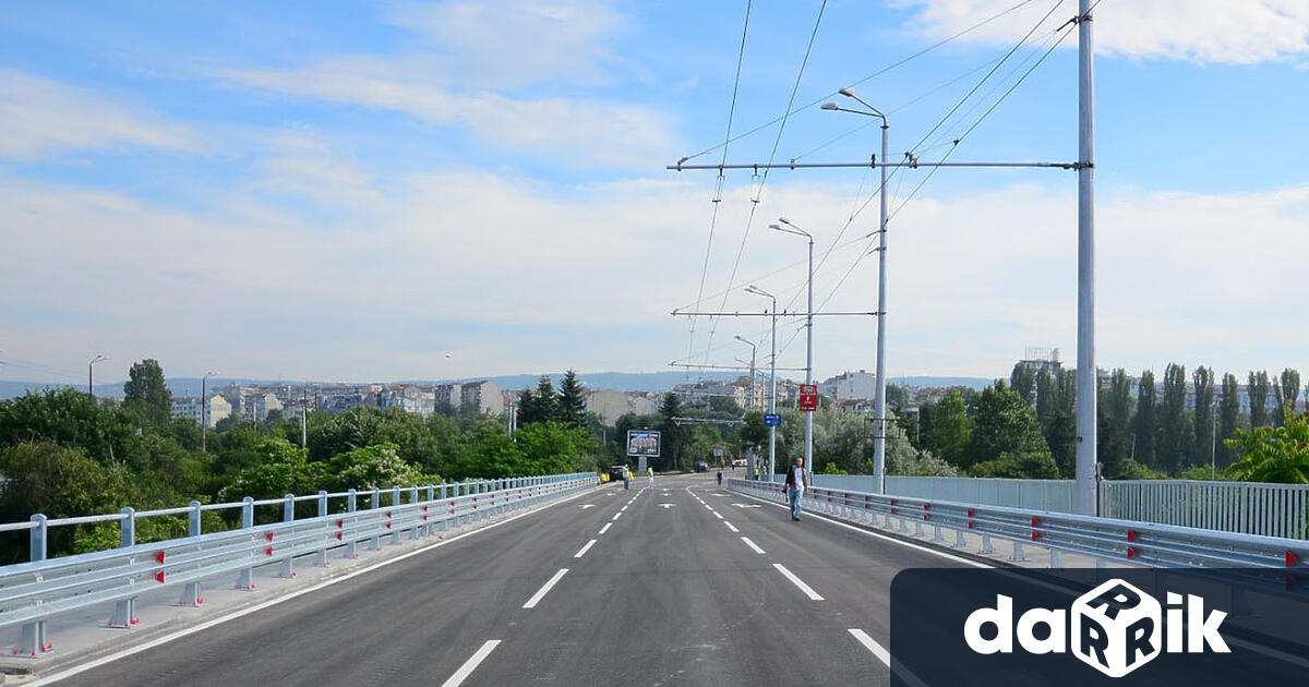 Възстановено е осветлението по Аспаруховия мост във Варна в посока