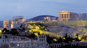Земетресение разлюля Атина