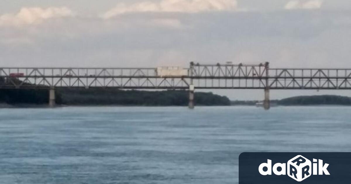 Много години се говори за втори мост на Дунав при