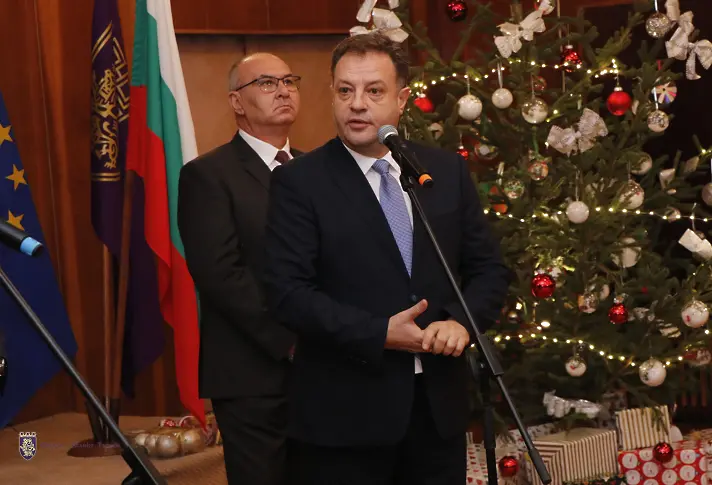Кметът Даниел Панов:  Горди сме, че от Велико Търново стартира  юбилейното 20-о издание на кампанията „Българската Коледа“ 