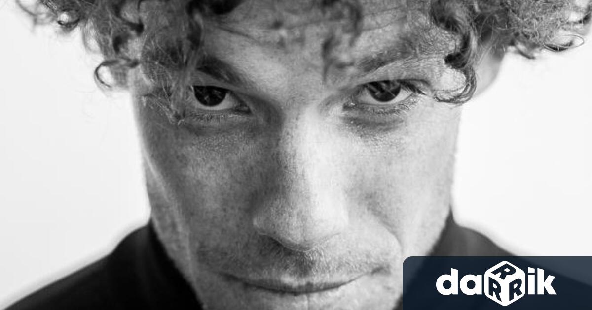 Повдигнаха обвинение на актьора Явор Бахаров за притежание на наркотици.Той