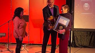 Годишните литературни награди на Община Бургас бяха връчени на официална
