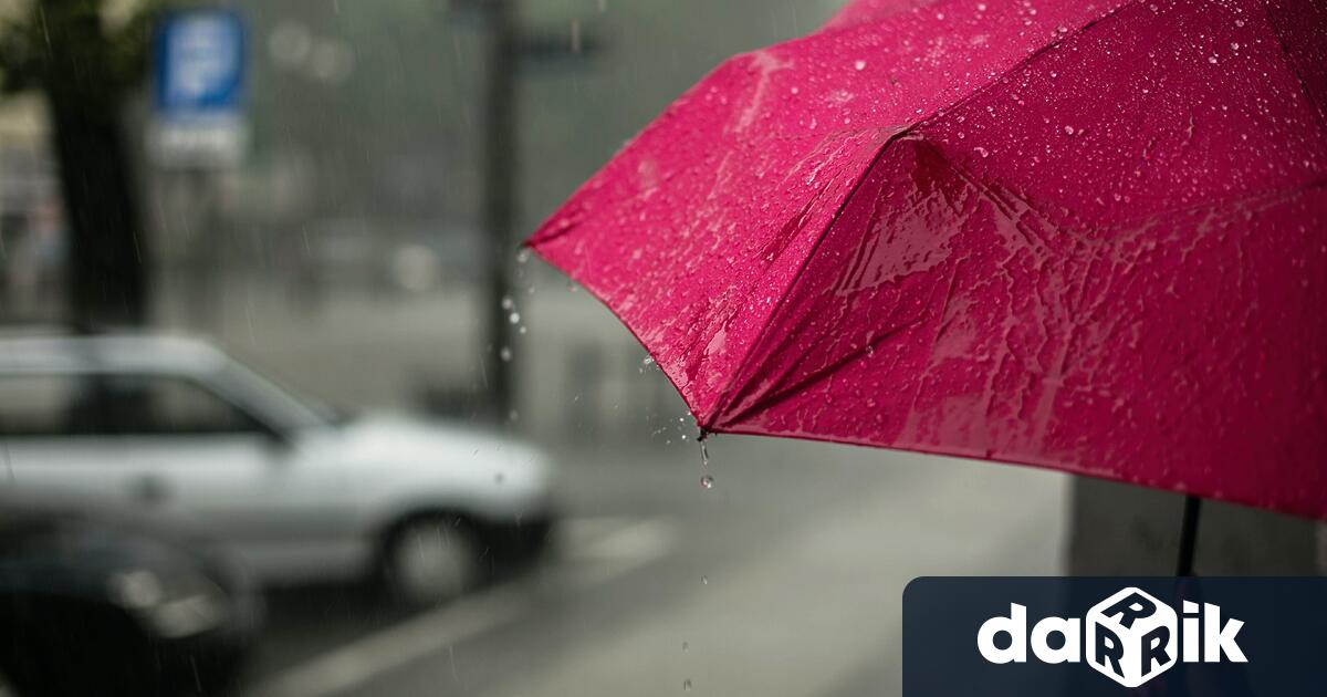 В неделявятърът ще остане слаб от североизток, а облачността -