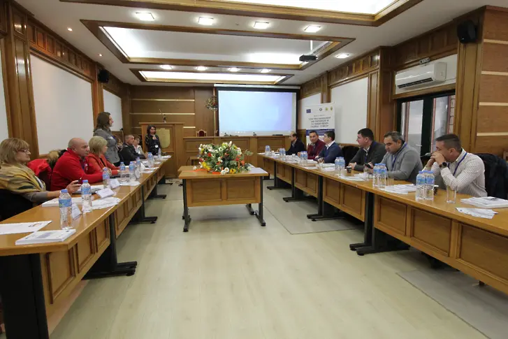 Защитата на населението при извънредни ситуации дискутираха на форум в Добрич