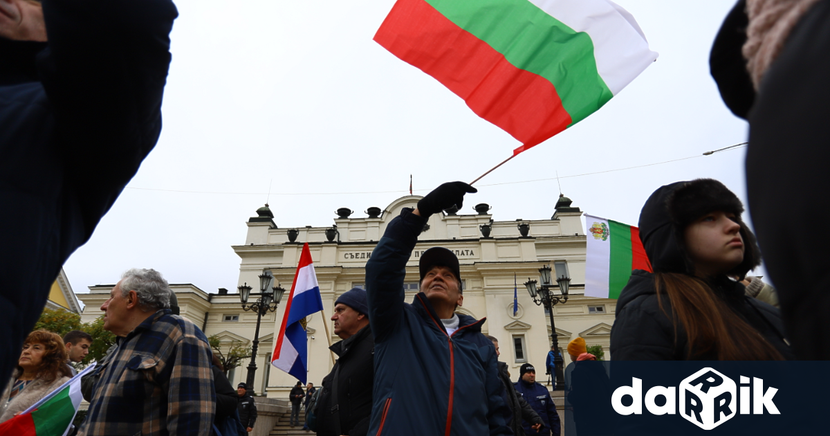 “Еврото е смърт за българската икономика, обезценяват се доходите и