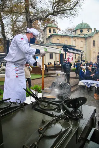 Раздават рибен курбан за Никулден във Варна