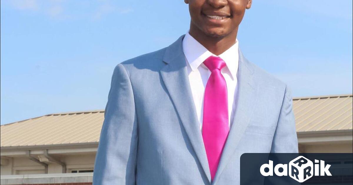 Съобщава се, че 18-годишен студент в колежа в щата Арканзас