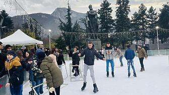 Леденият атракцион на Враца е своеобразна сцена за изява на