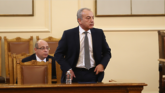 Служебният премиер Гълъб Донев ще бъде изслушан в парламента по
