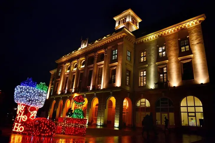 Цената на украсата в Сливен е сред най-ниските, сравними с други областни градове 