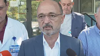 Здравният министър пристигна в МБАЛ-Хасково
