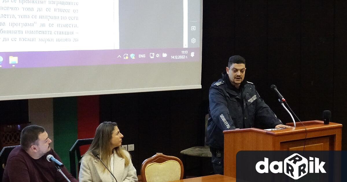 Програма за овладяване популацията на безстопанствените кучета на територията на