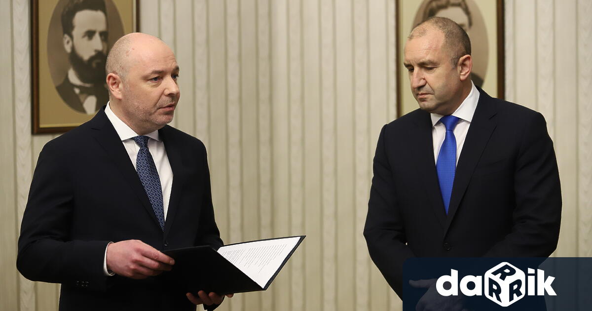 Днес по-рано проф. Николай Габровски представи проектокабинета си пред държавния