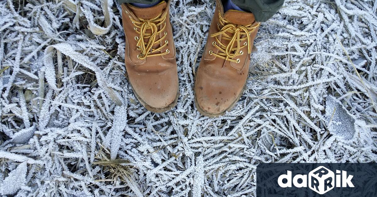 В четвъртък от запад-северозапад валежите ще спрат, а след обяд