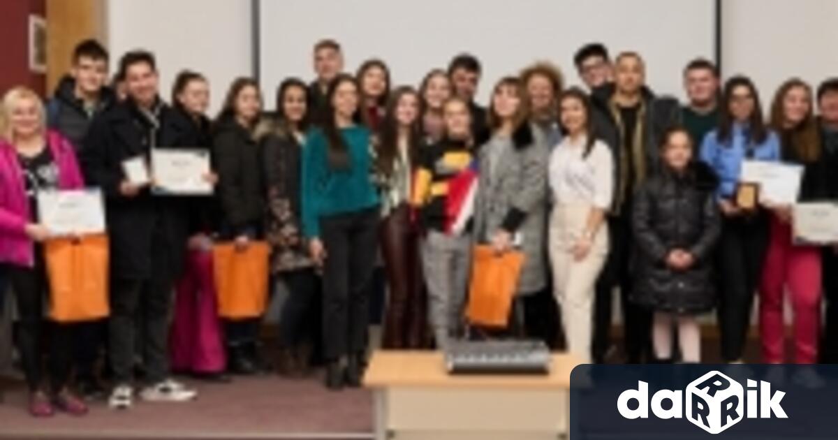 Отличията Добротворец за 2022 година“ са за младежко и гражданско