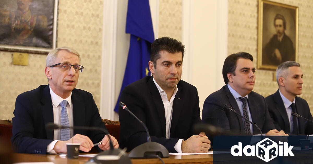 В кулоарите на парламента последваха и първите реакции на предложението