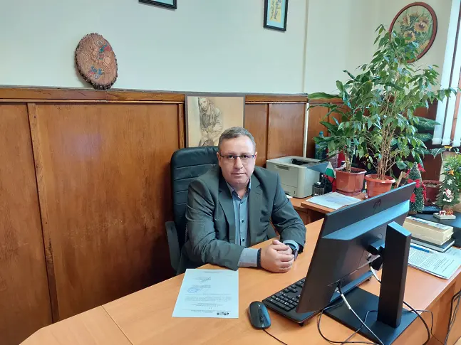 Димитър Бишуров встъпи в длъжност в Окръжния съд в Пазарджик