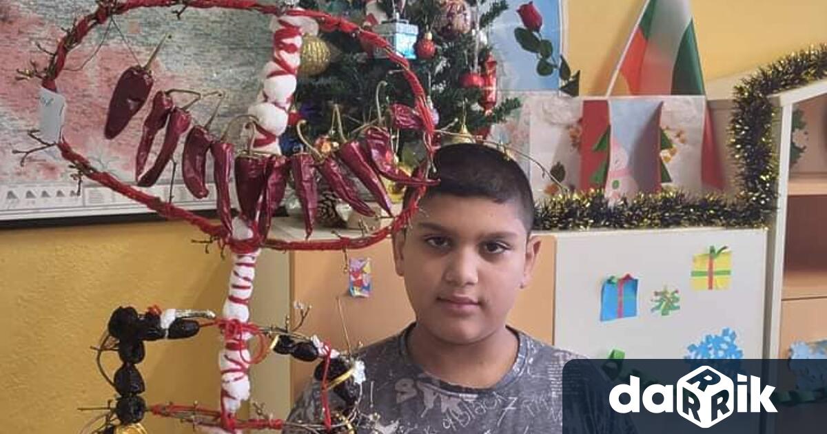 Всяка година, в средата на месец декември, ОУ Кап. Петър