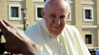 Папа Франциск реши да върне на Гърция трите фрагмента от