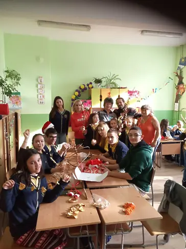 Лесовъди проведоха коледни горски занимания с ученици от ОУ „Стефан Пешев“ - град Севлиево