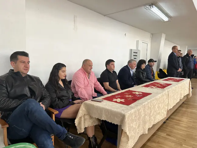 Валентин Крумов и Рая  Сръндева  са Спортист №1 на Кюстендил 