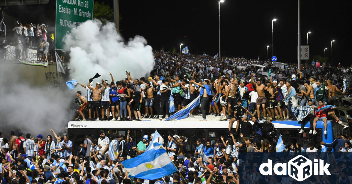 Милиони хора излязоха по улиците на Буенос Айрес във вторник