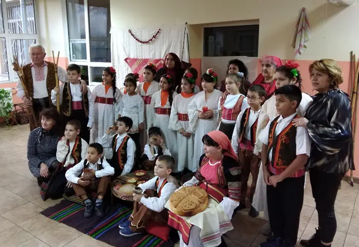 Магията на народния обичай „Бъдни вечер“