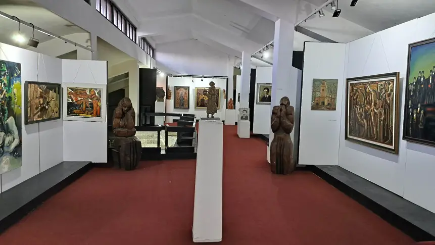Реставрираха 54 картини от фонда на музея в Брацигово