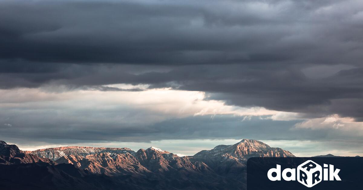 В сряда облачността от север североизток ще продължи да се увеличава