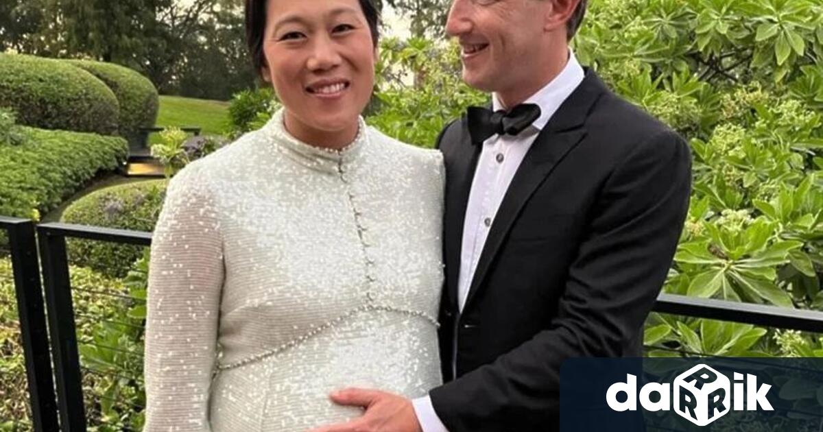 Основателят на Facebook Марк Зукърбърг сподели снимка с бременната си