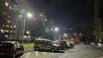 Ново LED осветление работи на паркинга на ул. “Победа” 