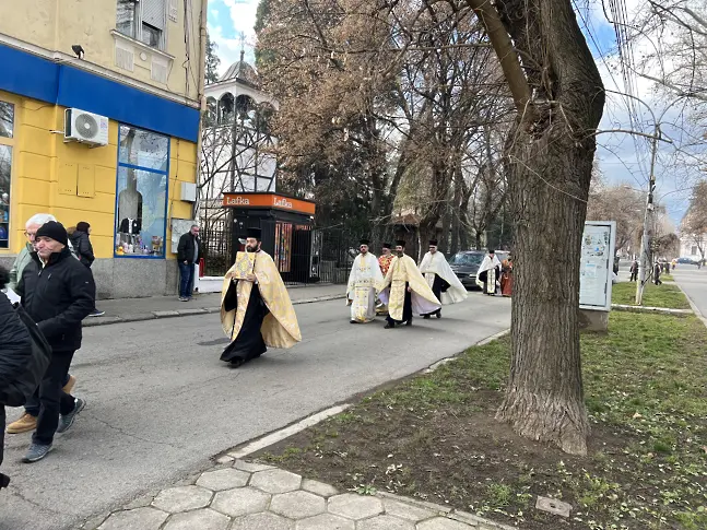 3 140 жители на община Кюстендил празнуват на Ивановден