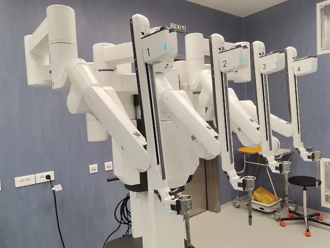 НЗОК поема част от финансирането на операции с робот da Vinci  в „Сърце и Мозък“ Бургас