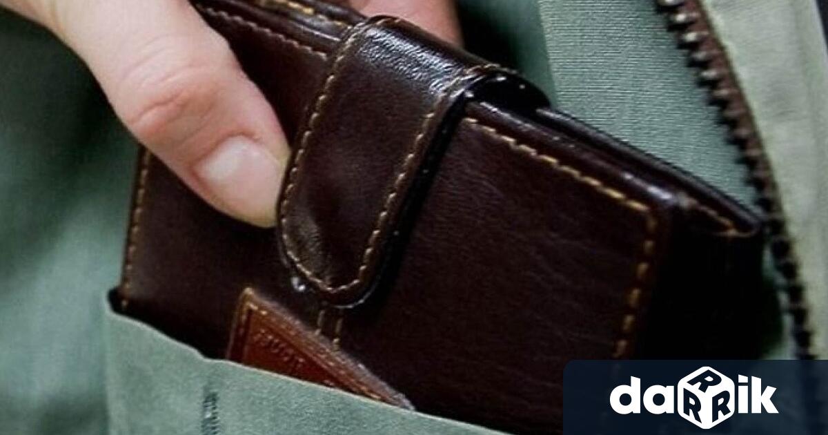 Откраднаха портфейл от клиент който пазарувал в магазин в Козлодуй