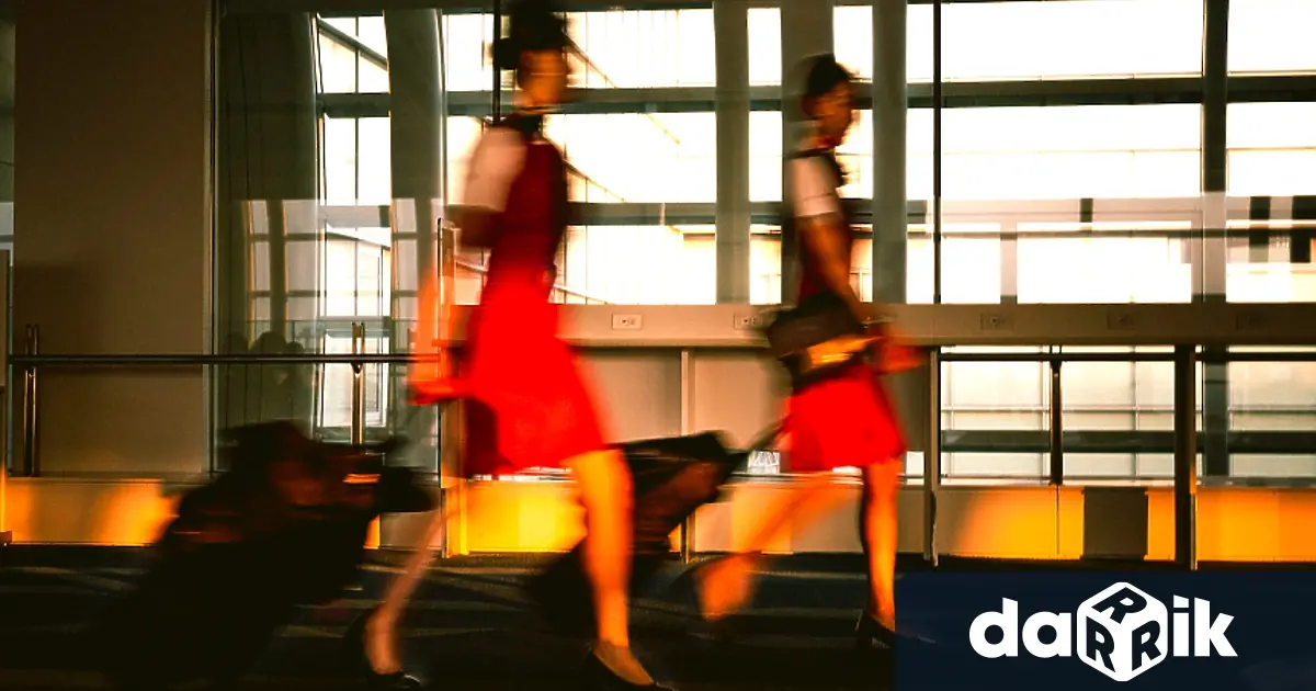 Жени надяващи се да бъдат назначени за стюардеси в Kuwait