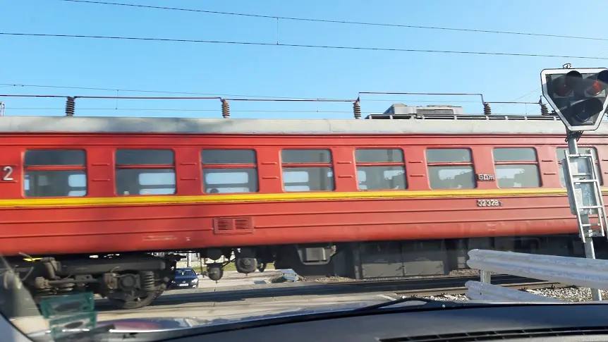 Компетентната намеса на пожарникар е предотвратила възможна трагедия във влака край Пордим